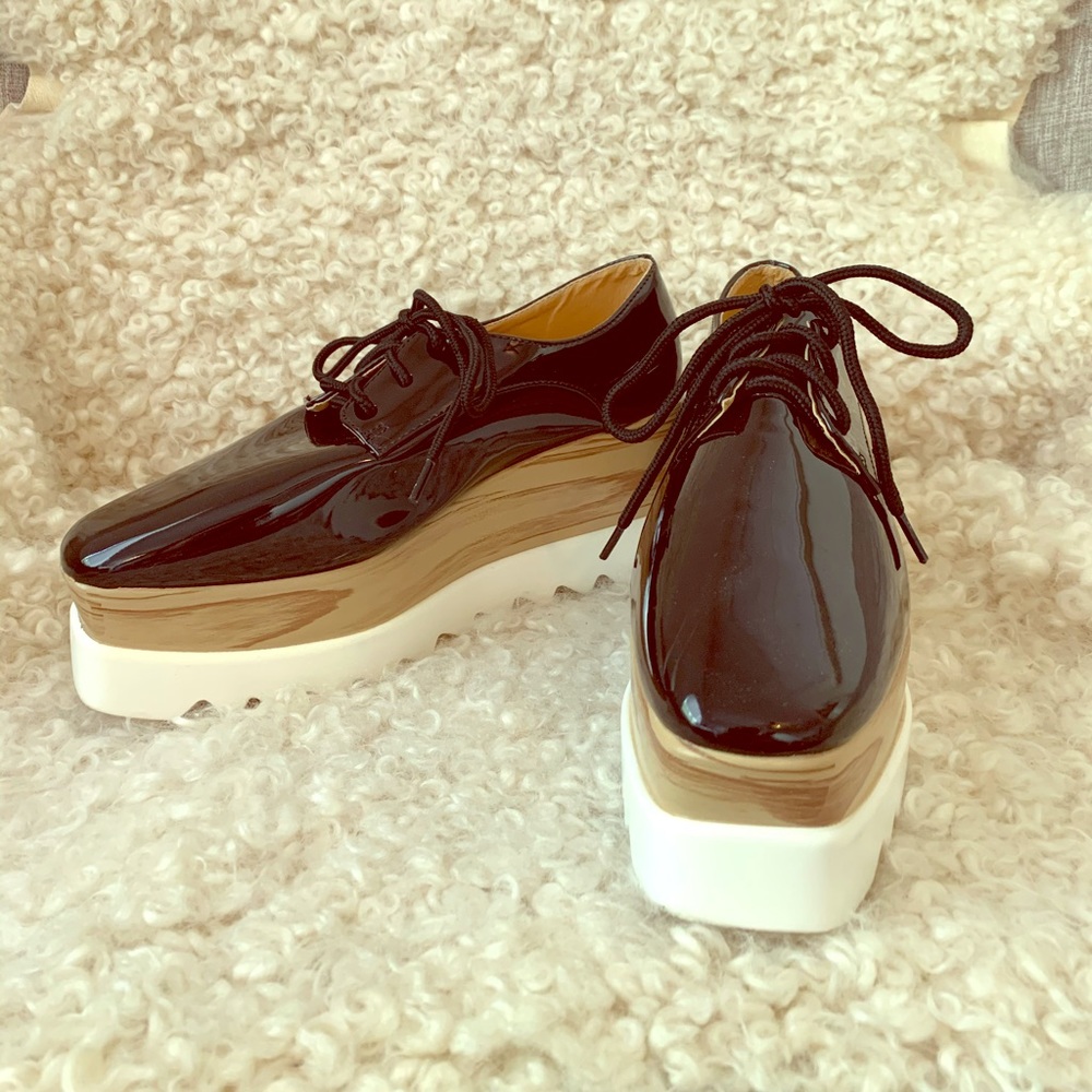 Platform shoes